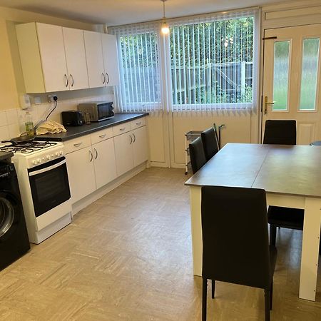 Share House Villa Runcorn Kültér fotó